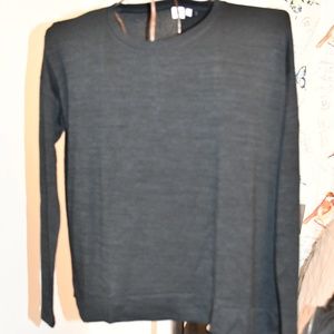 NWOT GAP longsleeve sweater